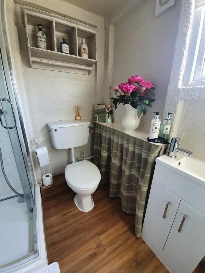Woldsend Villa Moreton-in-Marsh ภายนอก รูปภาพ